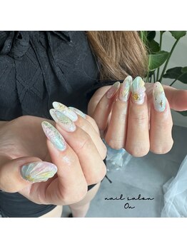 オン(On)/plus Free art course