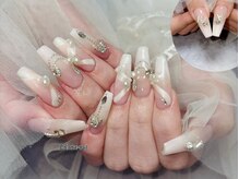 コロミネイル(colome nail)