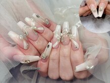 コロミネイル(colome nail)
