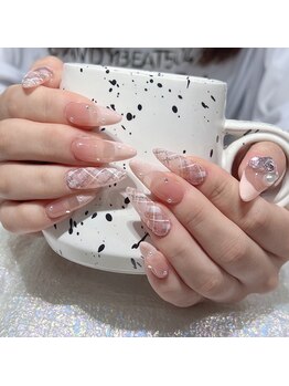 クイーンズビューティーサロン 新宿本店(Queen's beauty salon)/チップアートやり放題&つけ放題