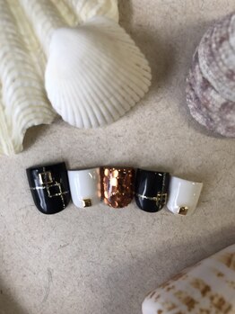 アネラ アイラッシュアンドネイル 六本木店(Anela Eyelash&nail)/☆シンプルネイル☆