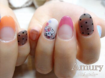 アミュリー ネイル アトリエ(Amury nail atelier)/シースルードットで抜け感を♪