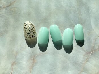 ミーム(meme)/シンプルネイル