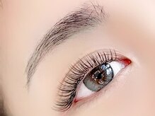 アイフェリス 石巻店(Eye Lash saron I feliz)の雰囲気（クローバーフラットラッシュで軽量化と自まつ毛への負担を軽減！）