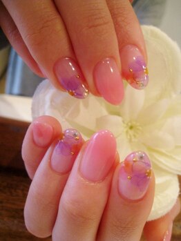 高クオリティーで美しい指先を