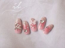 イル 神戸店/ラメグラデーション×チーク