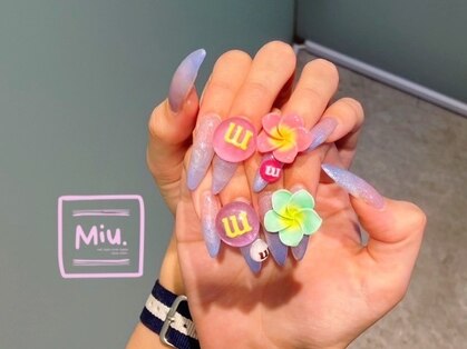 ミュー(Miu.)の写真