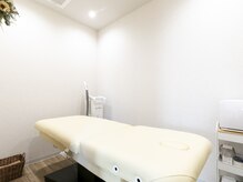 個室の施術ルームでおくつろぎいただけます。