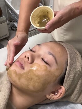 TD 江南店の写真/毛穴の開き・黒ずみ・ざらつきが気になる方へオススメ☆ハーブピーリングでお悩み改善!透明感のある美肌へ!