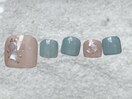 シェルが光るくすみ大人ネイル