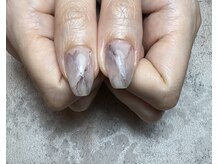 マグノリア(Magnolia)/大理石風ネイル