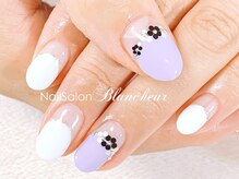 ネイルサロン ブランシュール(Nail Salon Blancheur)/【ホロ花ラインネイル】