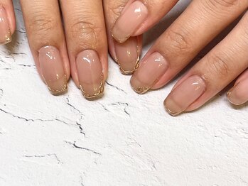 エシェナ(Eche’na)/先端ミラーネイル