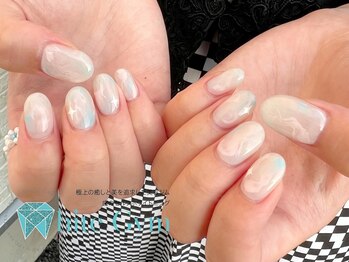 ホワイトジム(White Gym)/持ち込みデザインネイル