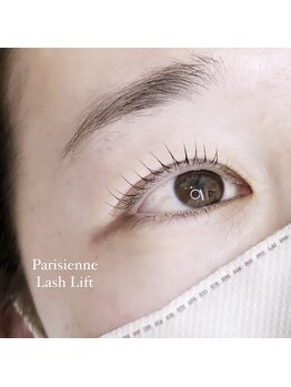 アムロード アイラッシュ(Amouroad eyelash)/Parisienne Lash Lift