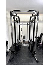 イントゥーナイン 表参道店(Into9)/多彩なトレーニングマシン♪