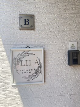 リラ(LILA)/看板