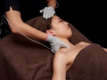 オーヴァル(Oval)の写真/【大人女性向け◎期間限定お試しキャンペーン☆】筋膜リリース1カ所30分¥3000(3月末迄)!小顔/肩こり/二の腕