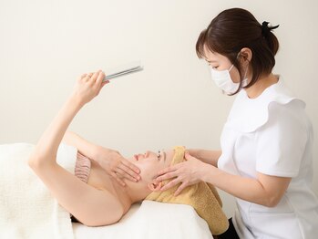 クラルス(clarus)/シミケアは光当て放題!