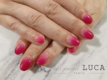 ネイルアトリエルカ(nail atelier LUCA)/N-13 グラデーション