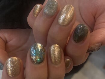 アングゥ ウル(ungu ul)/ニュアンスネイル