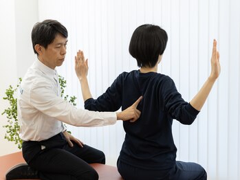コアトリム ステーション 広尾店/首痛・肩こり・猫背・スマホ首