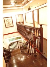 ラファアイランド久留米一番街店/階段を上ると…