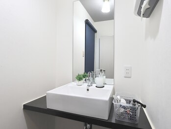 リュウナ/お化粧直しも可能