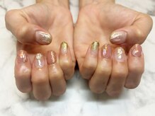 エスディーネイルズ(sd nails)/シェルとニュアンスネイル