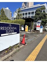 カレラ(Carrera)/レジデンシャルスイート駐車場