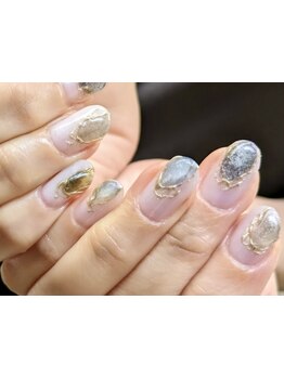 手描きアートが得意なサロン