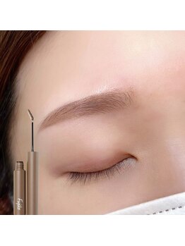 エムズ(m's)/あなたに似合う眉マスカラを提案