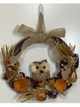 フットメンテ 巻き爪矯正センター 南浦和/ハロウィンリースがお出迎え