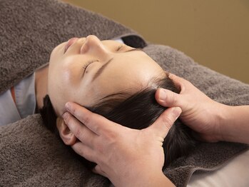 横浜そう快館の写真/【美容整体で身体の内側から美姿勢に◎】ヘッドスパもついた整体で癒しと疲れ解消、姿勢改善が一気に叶う♪