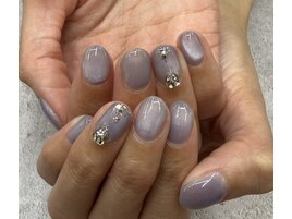 マグネット×Vカットストーン