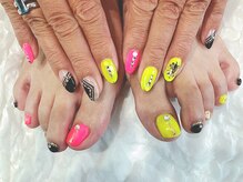 爪ソウシャイン(爪 SO SHINE)/ネオン☆