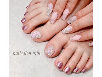 ネイルサロン ビビ(bibi)/ハンドフットおそろいネイル