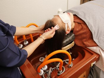 健楽/施術中の様子*中国式ヘッドスパ2