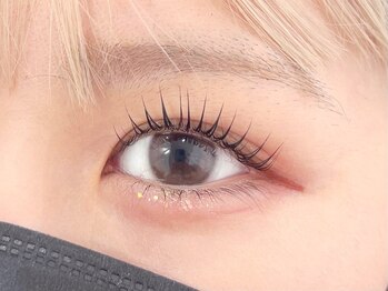 フィアラ 京都駅前店(Fiara)/パリジェンヌ