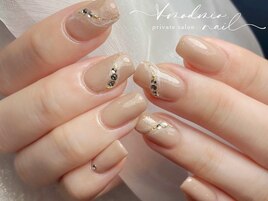 ラインアートネイル