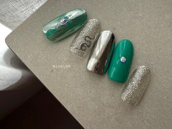 ブランロール 中目黒店(Blanl'or)/ヘビネイル