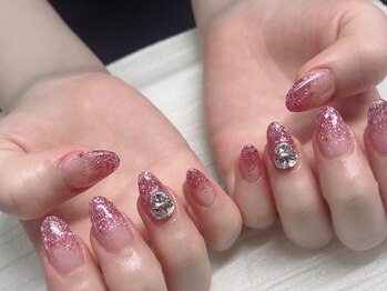 エムズネイル 橋本店(Ｍ's Nail)の写真/爪が短くてもスカルプなら今すぐお好みの長さに♪長さが欲しい＋爪も伸ばしていきたい方にもオススメ☆