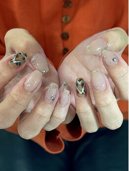 ウズ(UZU)/べっ甲ネイル