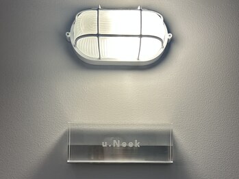 u.Neek【ユニーク】長さだし/スカルプ/定額/持ち込み/海外風/ベイビーブーマー/当店のサインボード