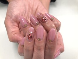 フラワーストーンネイル