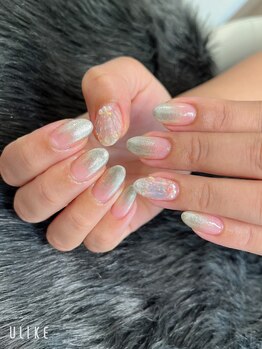 ドリームネイル(Dream Nail)/ラメグラデーションとアート1本
