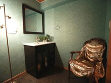 サロン ド ユキフラン(Salon de Yukifranc)/【インテリア：洗面化粧台】