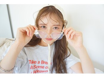 カリカビューティ(carica beauty)の写真/モチの悪さやバラつきを解消！まつ毛の生える角度に合わせた丁寧な施術で４週間後も崩れない綺麗な目元へ
