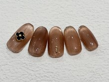 ネイルサロン ロゼプリュム/マグネットネイル