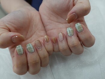 ラミニョンネイルナゴヤ(La Mignon Nail Nagoya)の写真/【オフ無料◇ニュアンスデザイン¥6400】ちゅるんと感が可愛い*オフィスでもできるシンプルニュアンス*